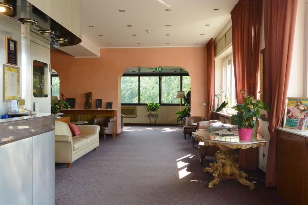 Hotel Rosengarten Pavia Exterior foto