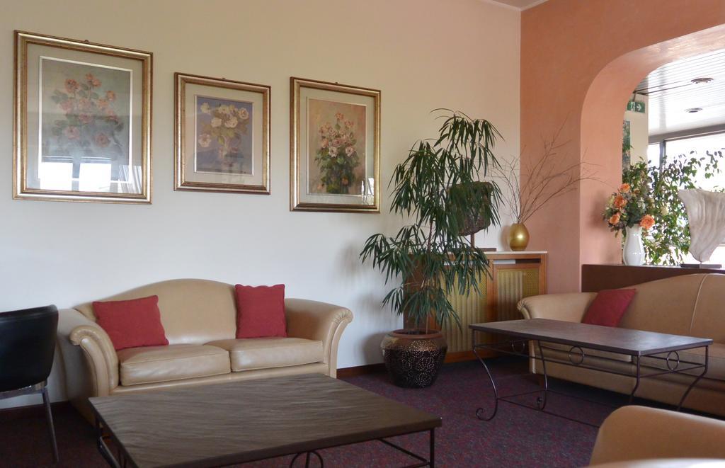 Hotel Rosengarten Pavia Exterior foto