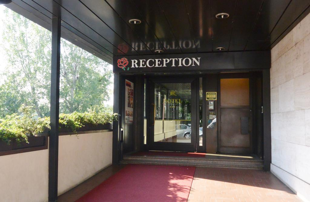 Hotel Rosengarten Pavia Exterior foto